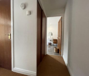 28 Ethel Street, - Photo 5