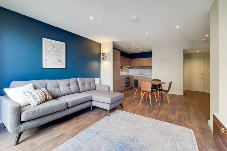 1 Bedroom Apartment - Photo 3