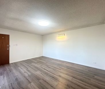 Home For Rent - Photo 4