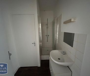 Location Appartement 2 pièces 45m² ST ETIENNE 42000 - Photo 3