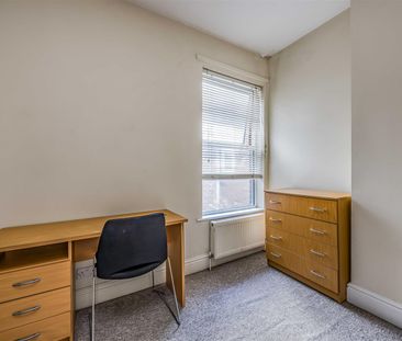 House For Rent Fawcett Road, Southsea - Photo 5