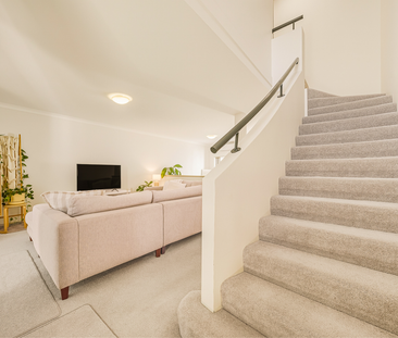 23 Greenock Ave, Como, WA - Photo 2