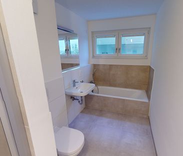 Modern geschnittene 3-Zimmer-Wohnung mit Einbauküche - Foto 1