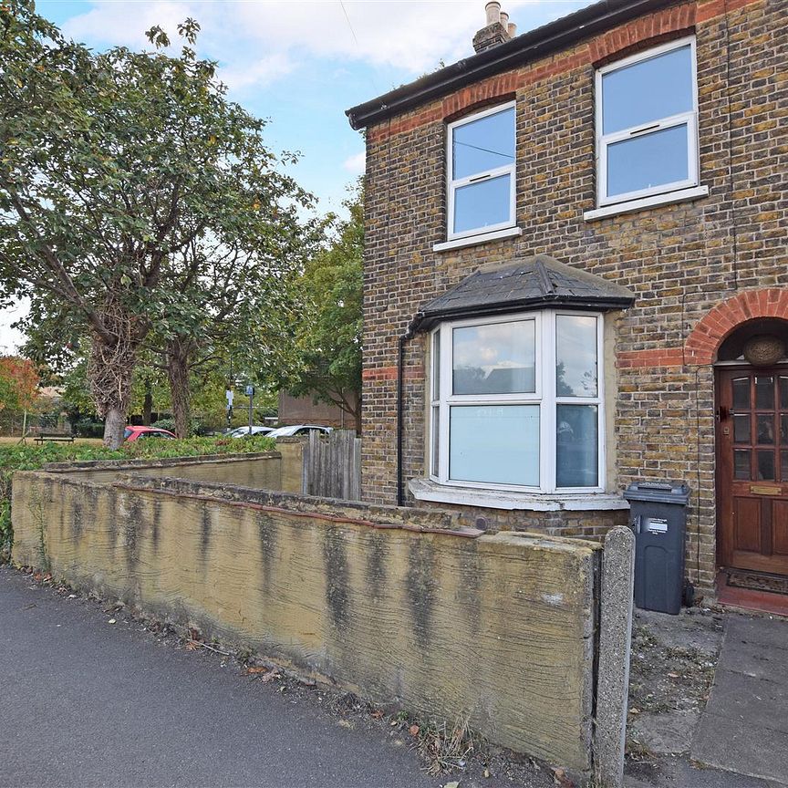 Nallhead Road, Feltham - 1 bedroomProperty for lettings - Chasebuchanan - Photo 1