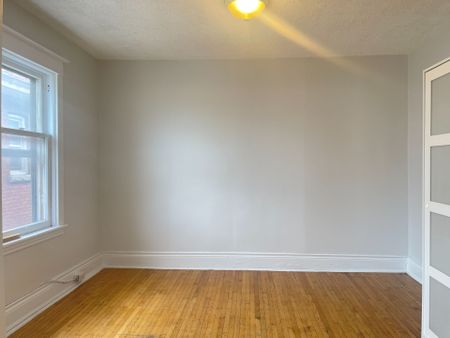 For Lease - 985 Main Street Unit# 3, Hamilton, Ontario - Photo 4