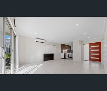 32 Emily Loop, Madeley, WA 6065 - Photo 2