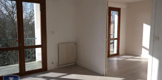 Location Appartement 2 pièces 50m² MERIGNAC 33700 - Photo 3