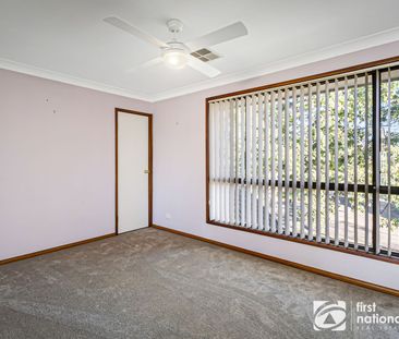 10 Manning Close, 2756, Mcgraths Hill Nsw - Photo 2