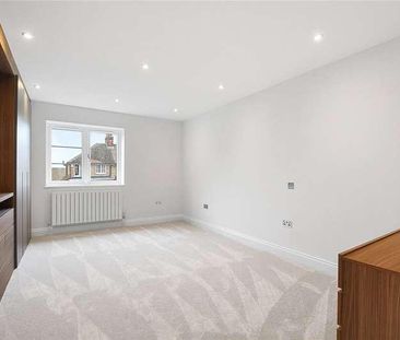 High Cross, Aldenham, Watford, Hertfordshire, WD25 - Photo 4