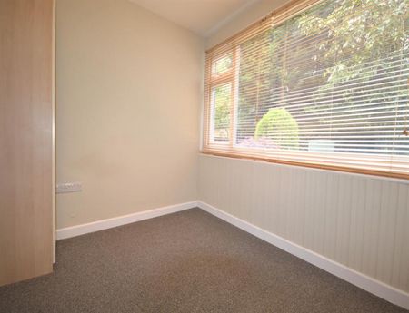 3 Bedroom Terraced To Let - Photo 5