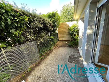 Location appartement 1 pièce, 28.68m², Noisy-le-Grand - Photo 2