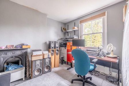 2 bedroom maisonette to rent - Photo 5