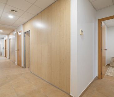 Carrer de Bailèn, Barcelona, Catalonia 08010 - Photo 5