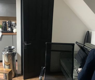 Studio Flat, Two Mile Hill Road, BS15 - Photo 4