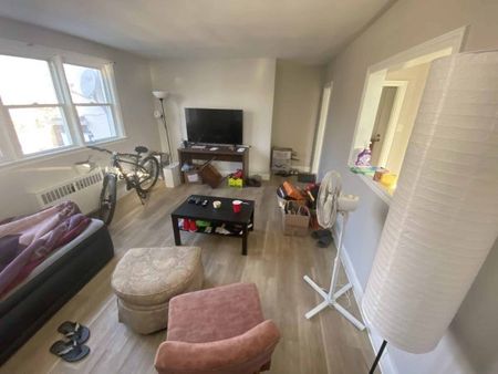 275 Helen St, Unit 4, Kingston, ON - Photo 3