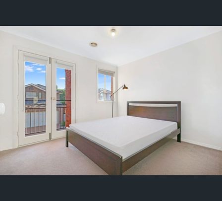 21 Ironbark Drive, Bundoora, Vic 3083 - Photo 1