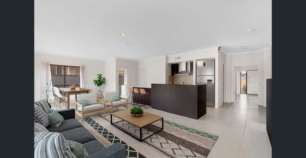 A Winner in Lifestyle & Space over 2 Floors! - Photo 1