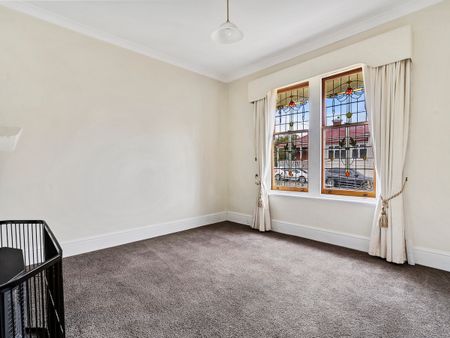 36 Lochner Street West Hobart TAS 7000 Australia - Photo 4