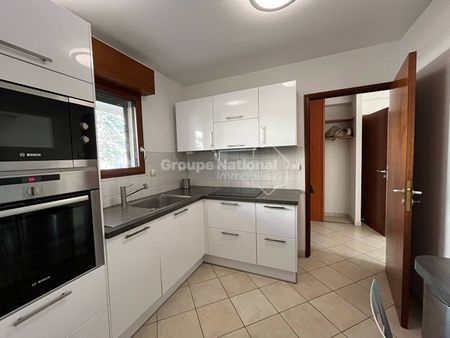 Location Appartement 3 pièces 82m² - Photo 5