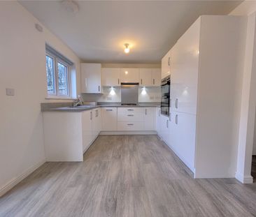 3 bed semi-detached house to rent in Wolseley Way, Hemlington, TS8 - Photo 6