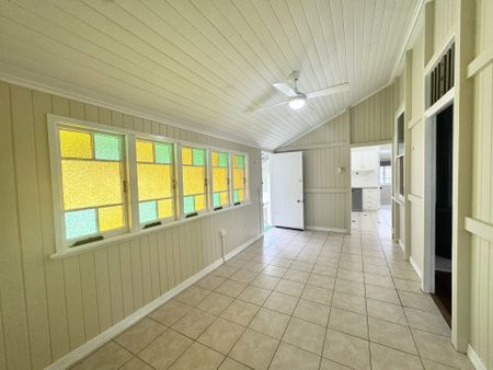 112 Churchill Street, Maryborough - Photo 5