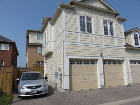 For Lease - 617 Country Glen Road Unit# Coach House, Markham, Ontario - Photo 2