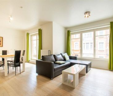 Appartement te huur in Etterbeek voor € 1.300 met 1 slaapkamer - Foto 2