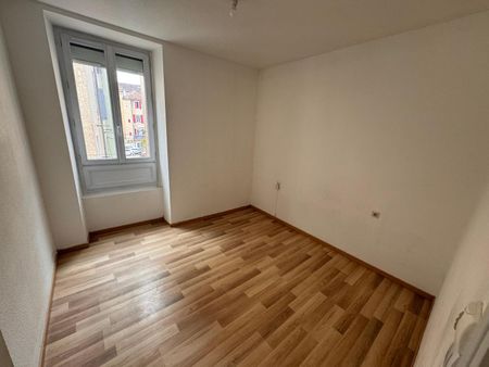 Location Appartement 2 pièces 34m² BEDARIEUX 34600 - Photo 2