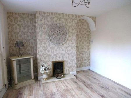 Southall Crescent, Bilston, WV14 - Photo 4