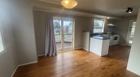 Charming 3-Bedroom Home in Central Cambridge - Photo 4