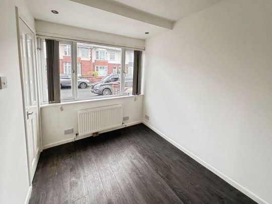 4 bedroom detached house to rent - Photo 1