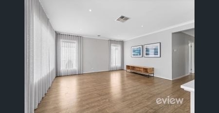 Stunning Ex- Display home in the Cornerstone estate! - Photo 2