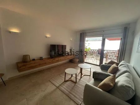 Alquiler de piso en Avenida Retamar, 75 - Photo 2