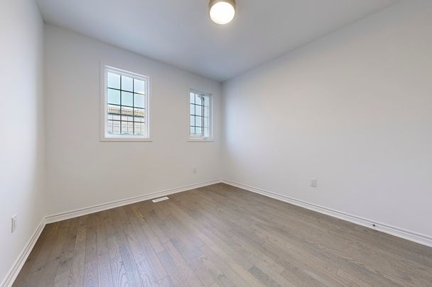 For Lease - 1240 Wheat Boom Drive, Oakville, Ontario - Photo 1