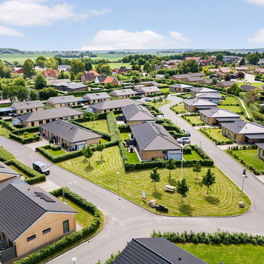 Kastanjebakken 26, 8721 Daugård - Photo 1