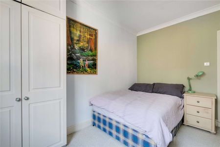A lovely two bedroom flat on Talbot Square - Photo 4