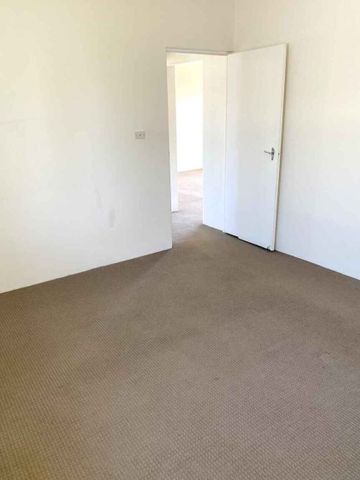 3/28 Ridgewell Street Roselands - Photo 3