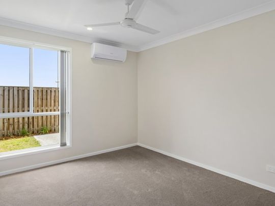 1/9 Schofield St, Pimpama QLD 4209 - House For Rent | Domain - Photo 1