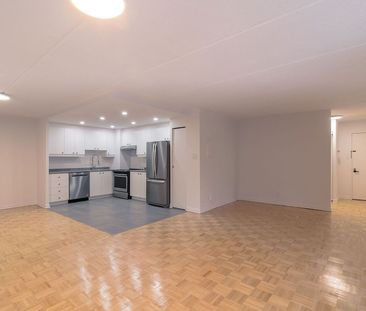 4800 Boulevard de Maisonneuve West - Photo 4