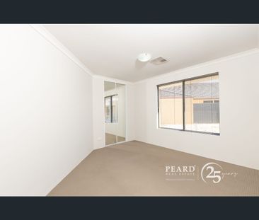 12A Plunkett Turn, Canning Vale, WA 6155 - Photo 2