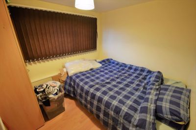 2 bedroom House in Harold Avenue, Leeds - Photo 5