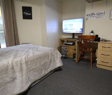 3 bedroom apartment to rent - Photo 6