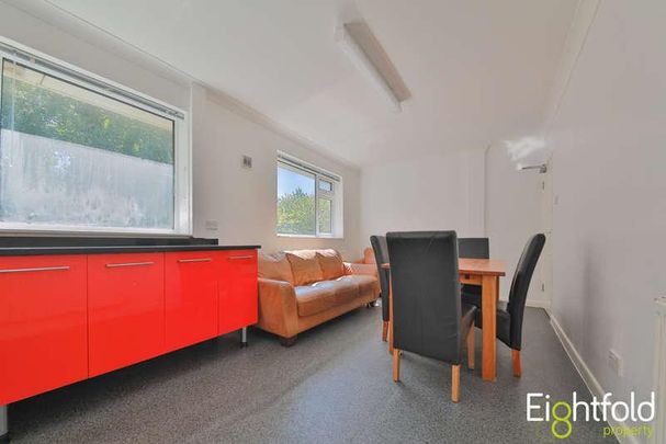 Crespin Way, Brighton, BN1 - Photo 1