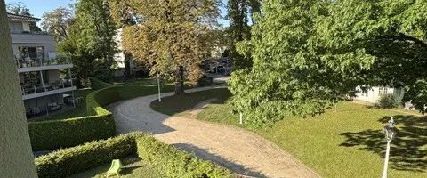 Moderne Etagenwohnung im schönen Lemmerzpark *Einbauküche - Photo 1