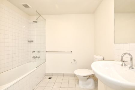 203/60 Speakmen Street, Kensington - Photo 5