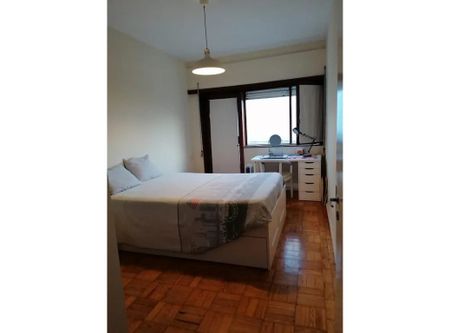 Rua da Maternidade, Porto, Braga 4050-370 - Photo 3