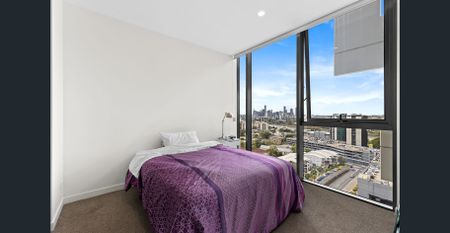 Stunning River & City View Apartment - A Must-See! - Photo 2