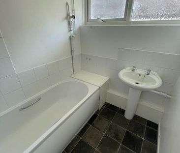 3 bedroom maisonette to rent - Photo 1