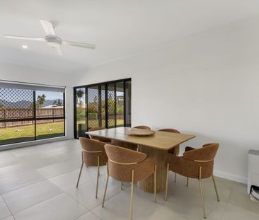 Renovated Four Bedroom Home with Office - Photo 6