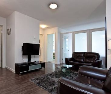 PET WELCOME-AVAILABLE November 1st-FURNISHED 2 BEDROOM @ 788 Hamilton - Photo 1